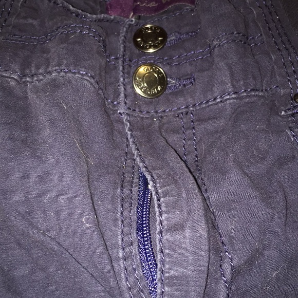 Shorts - Picture 2 of 5